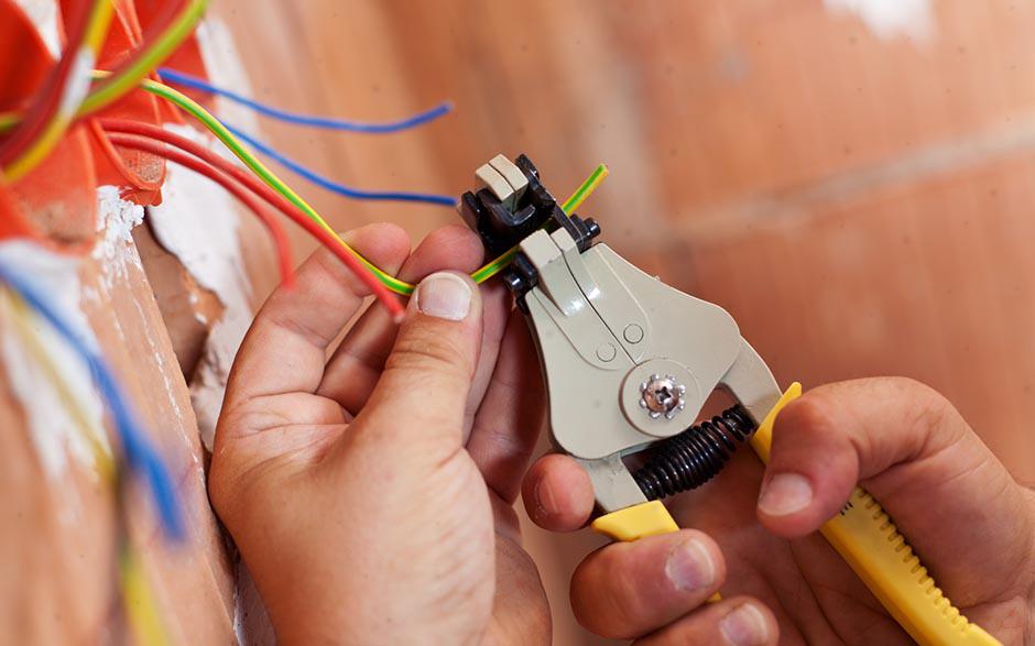cherche électricien pas cher Aubervilliers
